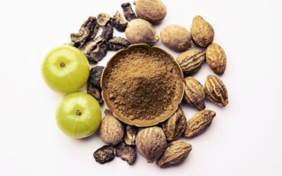 Triphala🌿 – The Timeless Ayurvedic Elixir to Live 100 Years Naturally